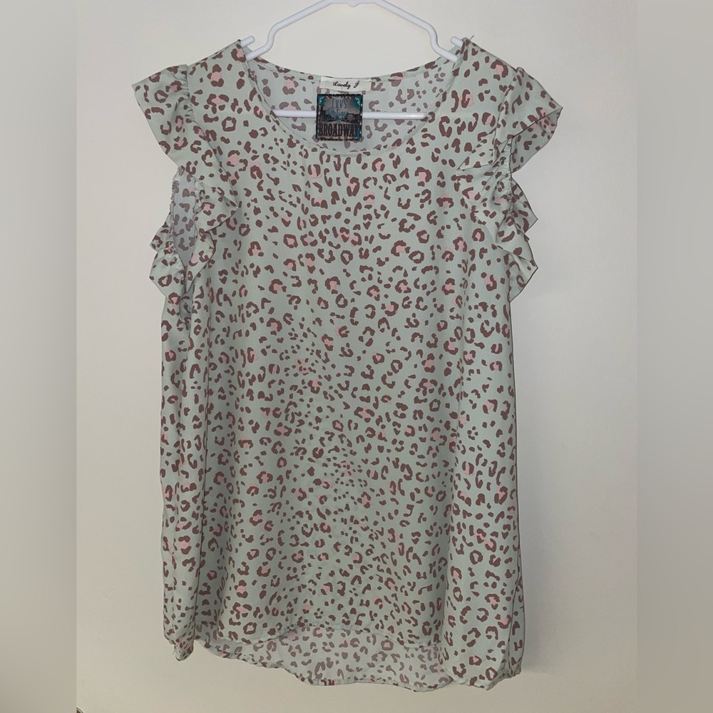 Lovley J Mint Ruffle Sleeve Leopard Print Blouse Size 1X NWT